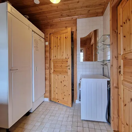 Paeaesiaeiskuru 3 * Kakslauttanen